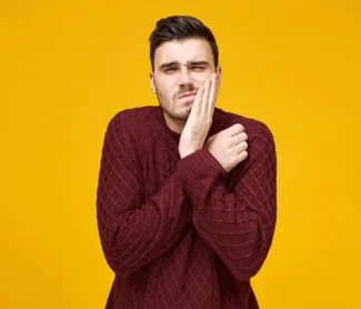 Wisdom-Tooth-Pain-Here’s-When-You-Need-an-Extraction-Immediately